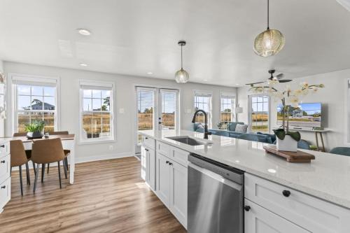Piney Point House | St Georges Getaway w firepit