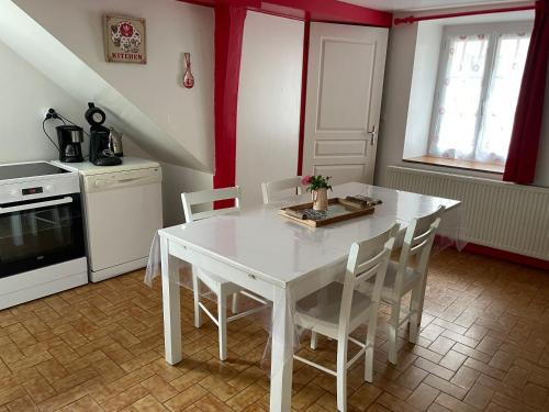 Baume-les-Messieurs House | ST JEAn