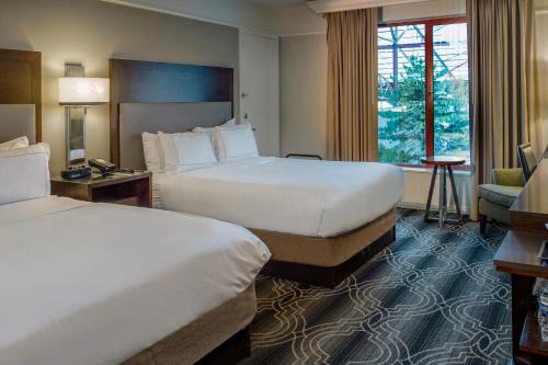 Downtown West Hotel | St. Louis Union Station Hotel, Curio Collection by Hilton