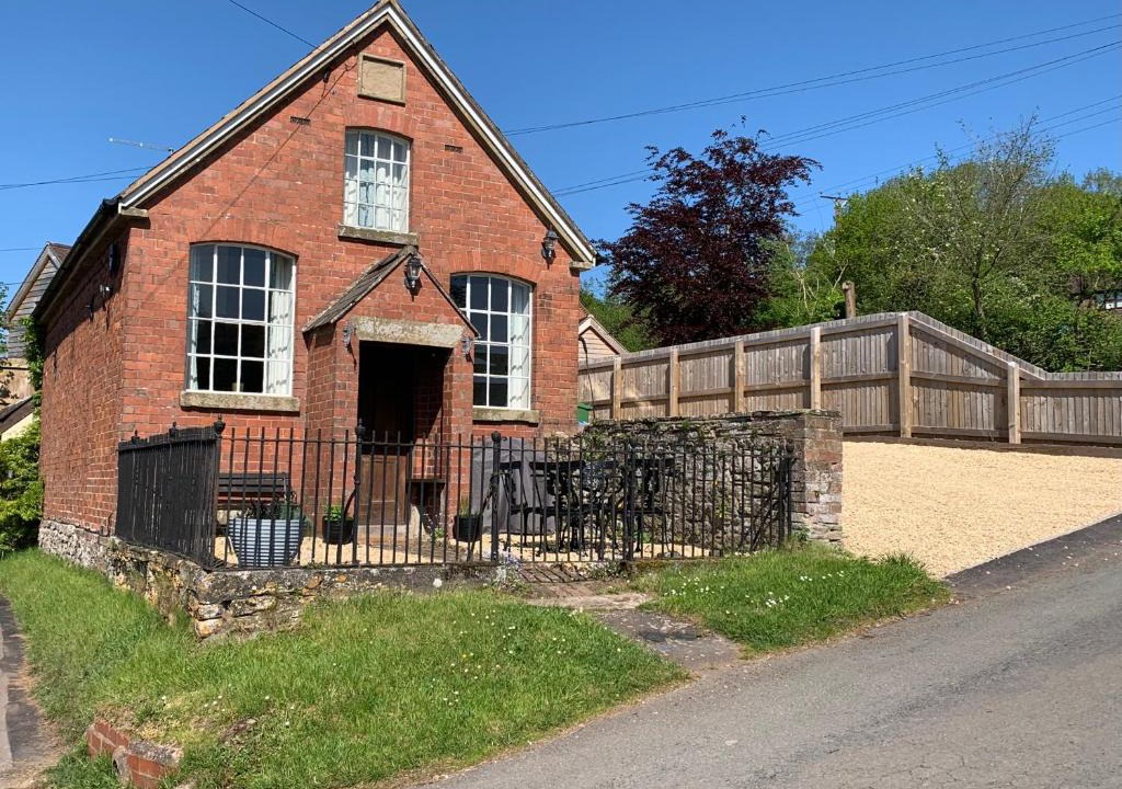 Angelbank House | St Milburga Chapel