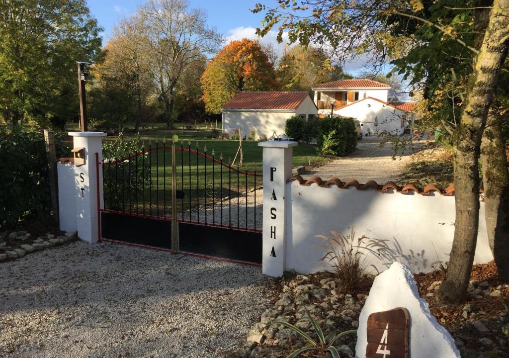 Paille House | St Pasha