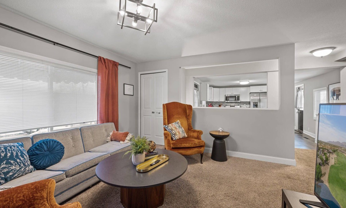 North End House | St. Paul Family Getaway: 3BR House with Backyard