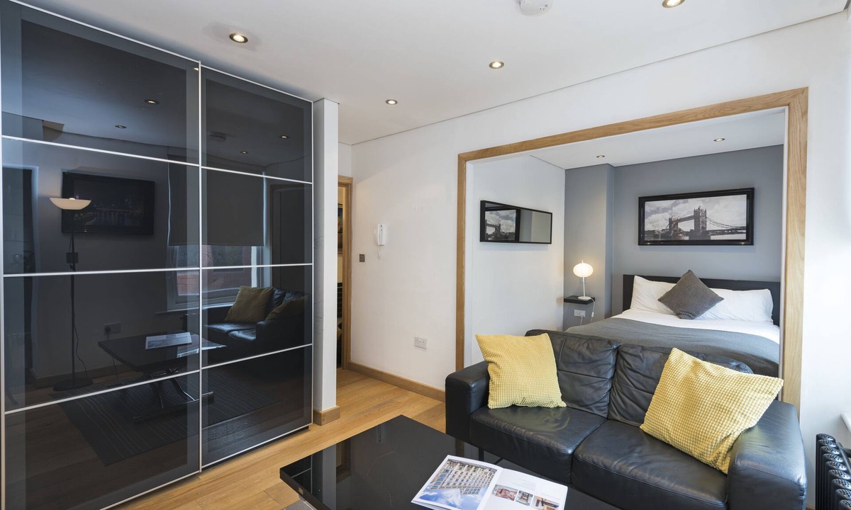 Castle Baynard Apartment | St Paul's by Excel Apartments