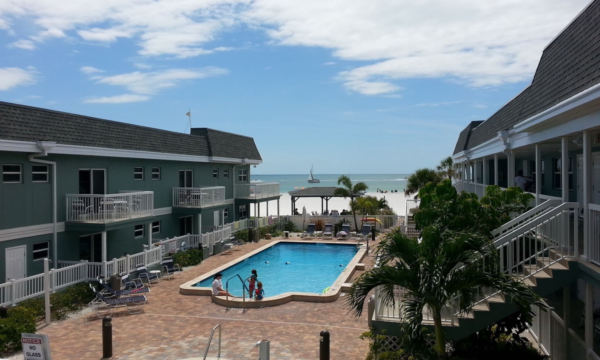Belle Vista Condo | St. Pete Beach - Walk Out To The Sand - Kitchen Pool Wifi & Laundry