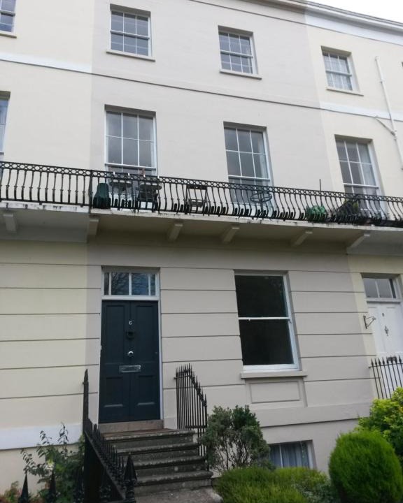 Montpellier Apartment | St Stephen's Studio