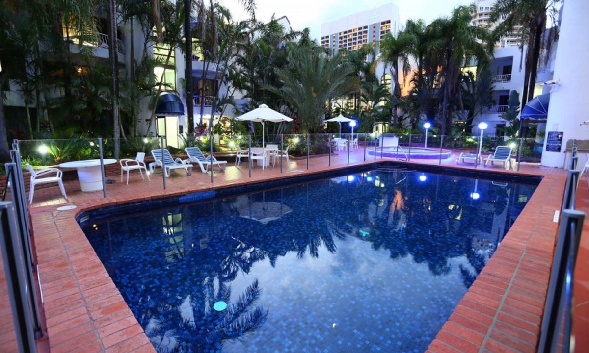 Surfers Paradise Apartment | St Tropez Apartments