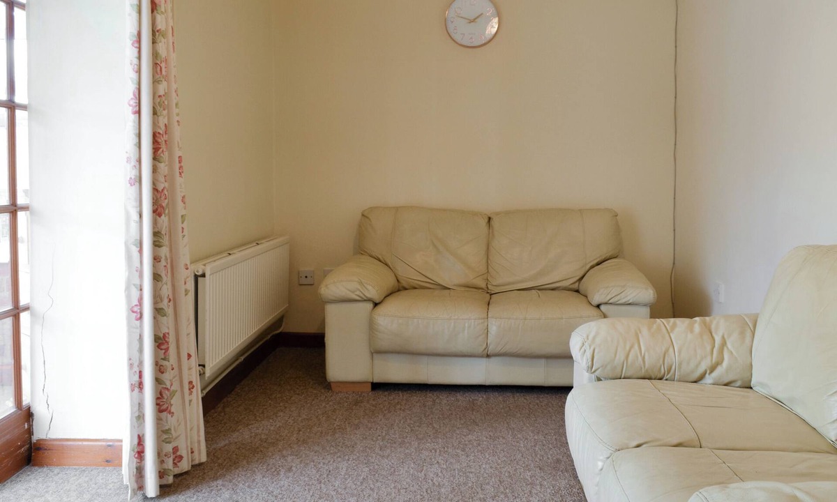 Foxley Cottage | Stable Cottage 3 - UKC3742