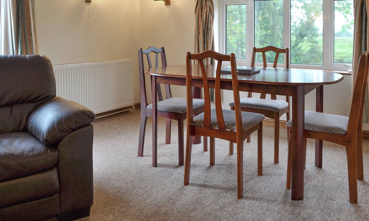 Foxley Cottage | Stable Cottage 8 - UKC3747