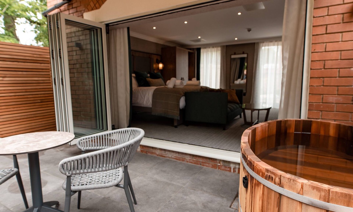 Ashbourne Hotel | Stables Ashbourne