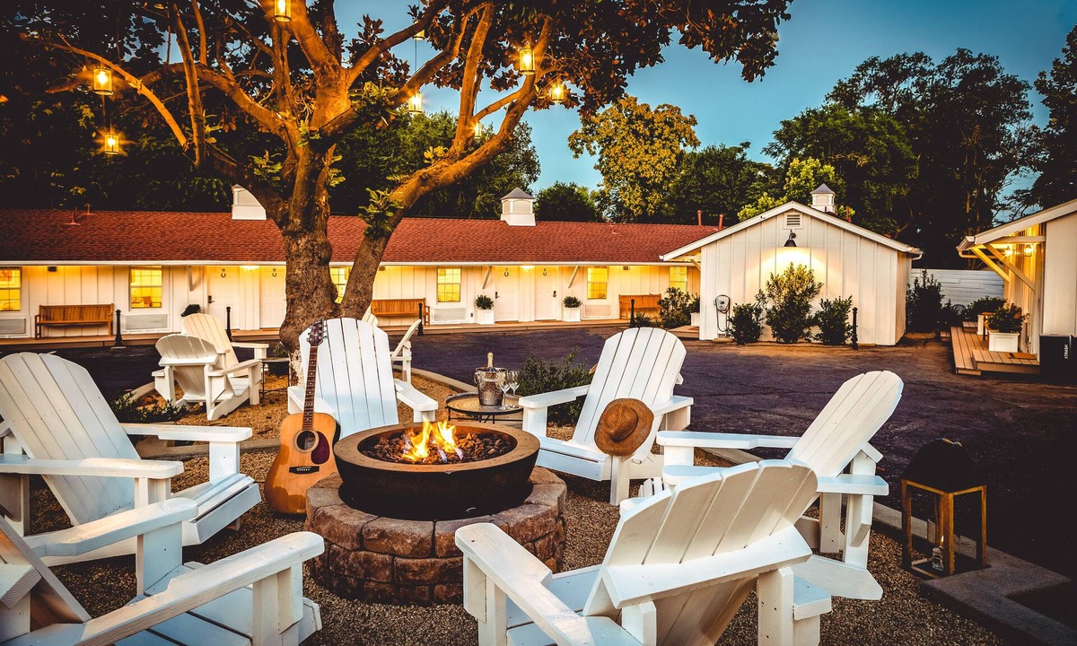 Paso Robles Hotel | Stables Inn