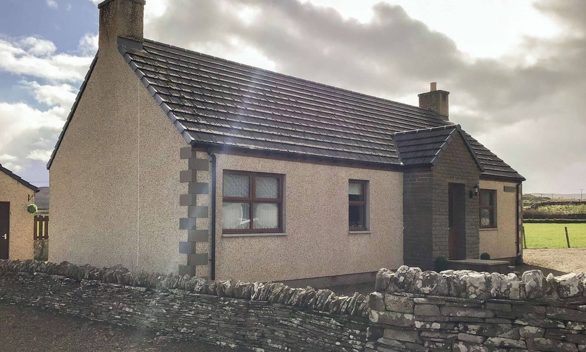 Reay Cottage | Stackyard Cottage is located in Reay, Caithness.