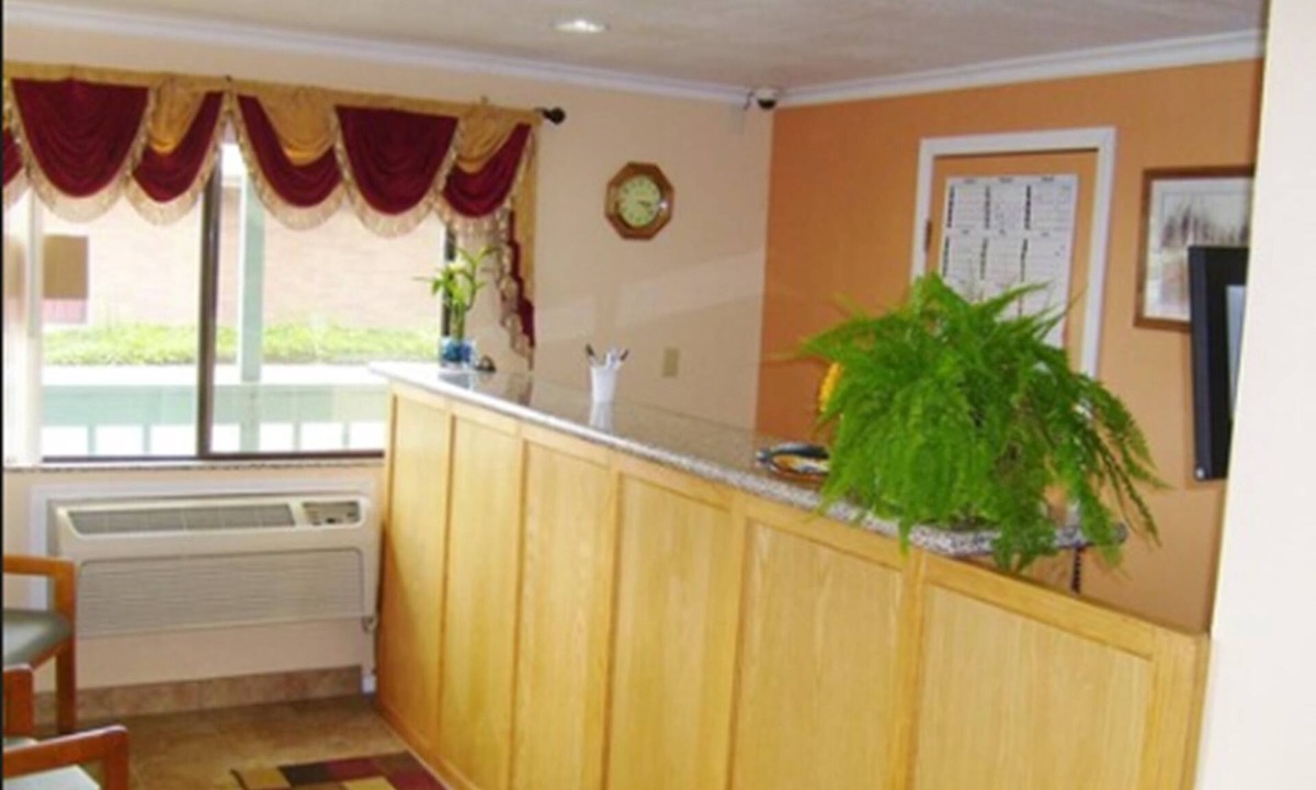 Molalla Hotel | Stagecoach Inn