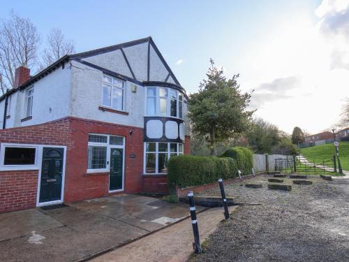 Whitby House | Stakesby Villa Whitby