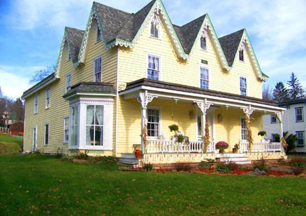 Stamford Bed & Breakfast | Stamford Gables Bed and Breakfast