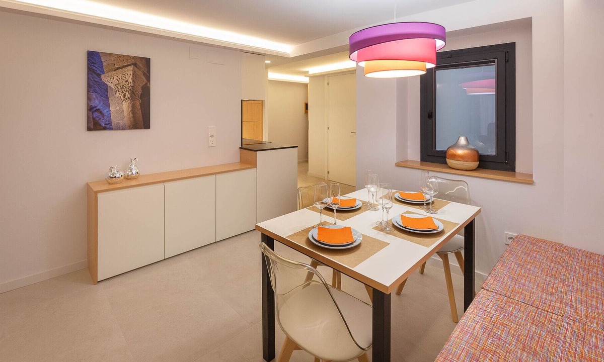 Figueres Apartment | Standard Doble Apartment C&C