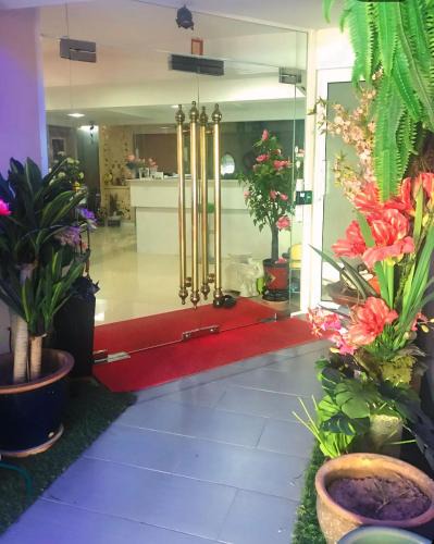 Ladang Padang Cicar House | Standard Queen Room with Shared Bathroom MyPOCKETT