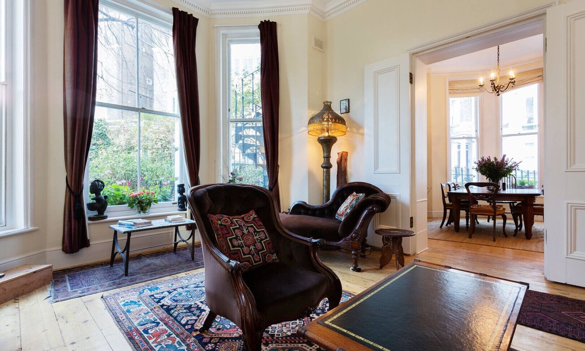 Colville Apartment | Stanley Garden Flat, by Veeve