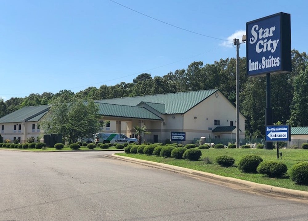 Star City Hotel | Star City Inn & Suites