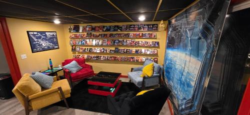 North Lake George House | Star Trek-Themed House in Ticonderoga NY!