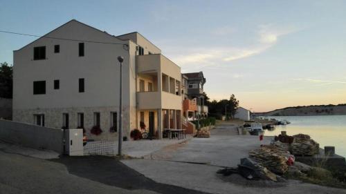 Simuni Apartment | Stara Kuća Apartments