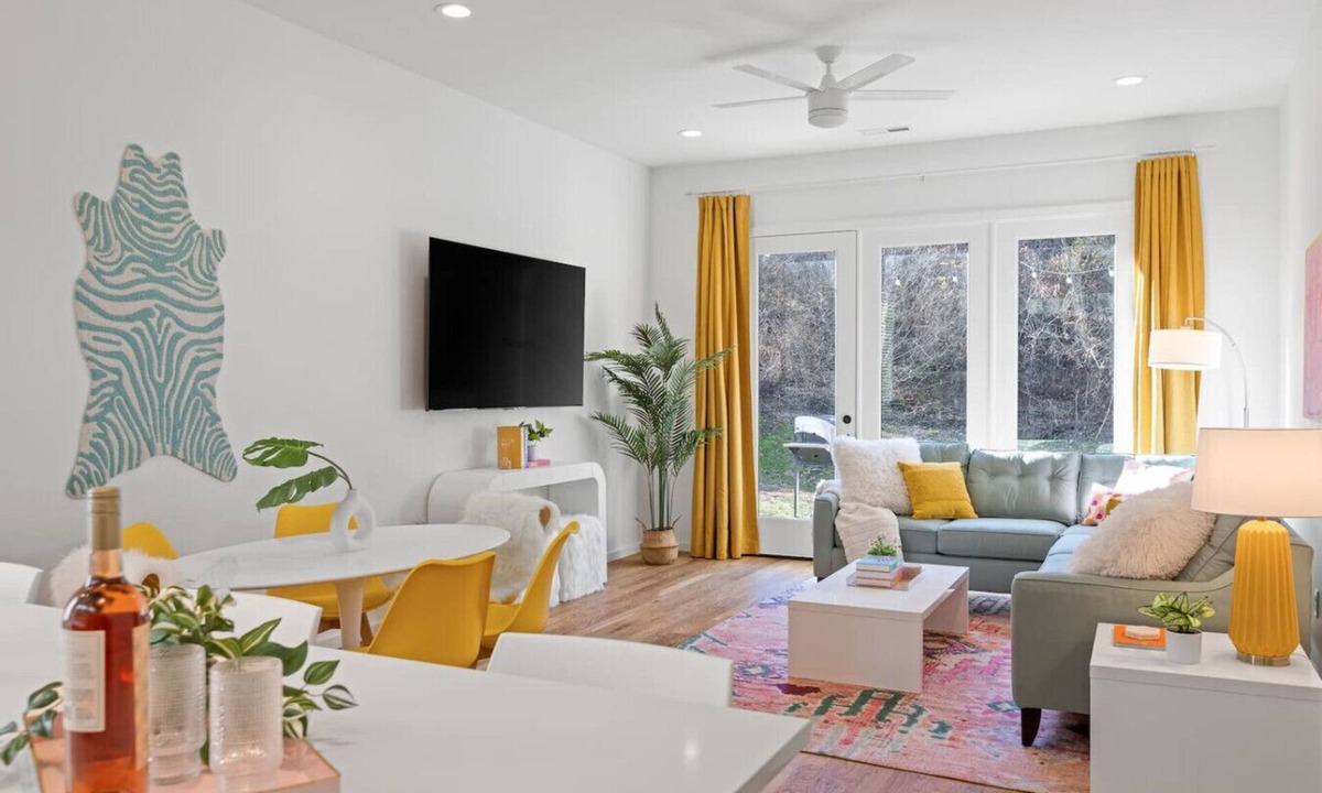 East Ridge House | Starburst - *Hot Tub* - Great for Big Groups!