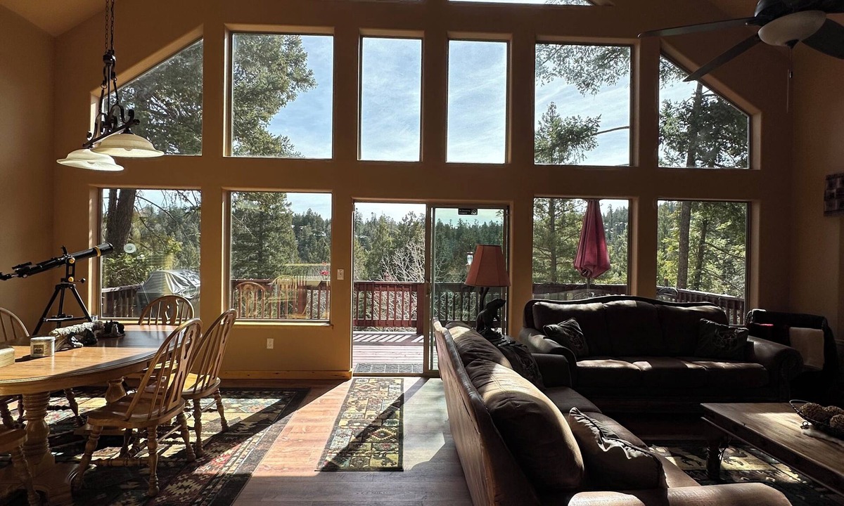 Bear Park Cabin | Stargazing Family Cabin, 2mi to Burro St & Hiking Trls. 2BR+Loft/Office, 2.5BA.