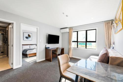 Mount Wellington Hotel | StarLand Stays