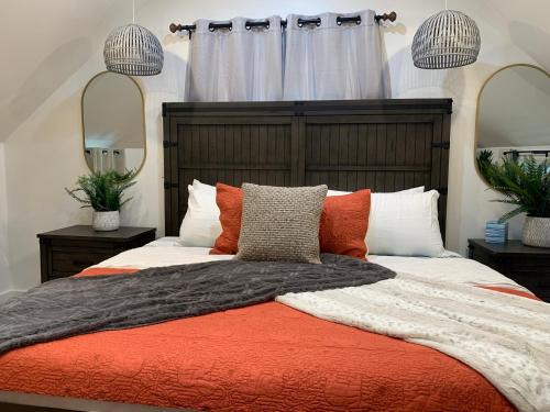 Big Indian Hotel | Starlite Motel & Suites