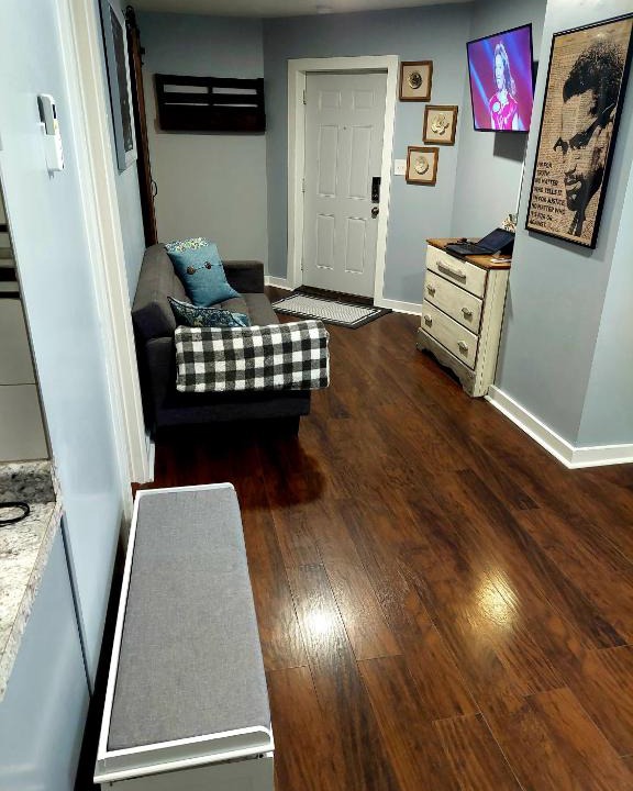 Fountain Square Apartment | State Fountain