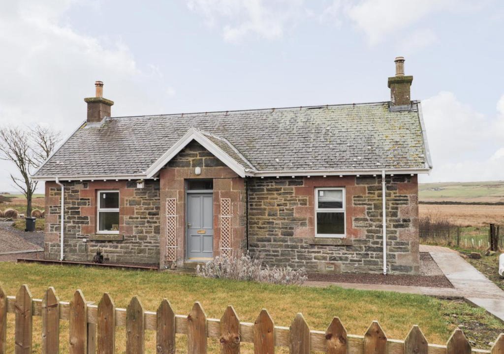 Lybster House | Station House