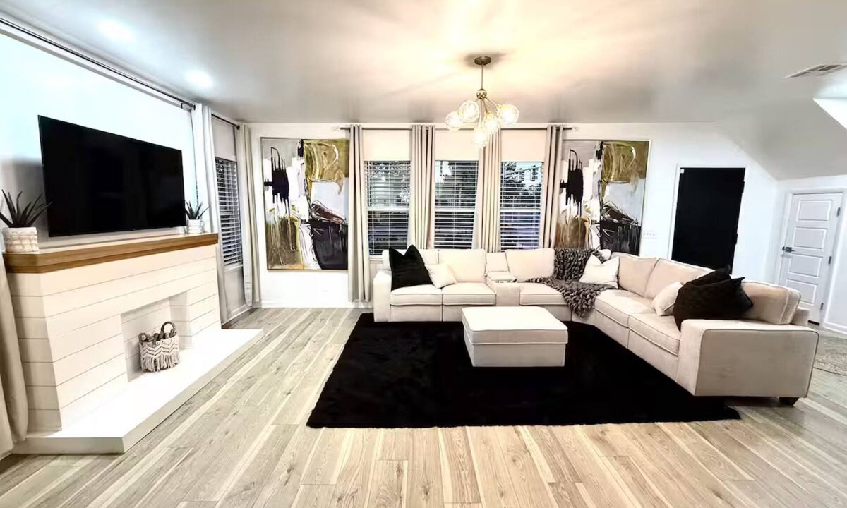 Central Oklahoma City House | Stay at our oasis in a prime location in OKC.