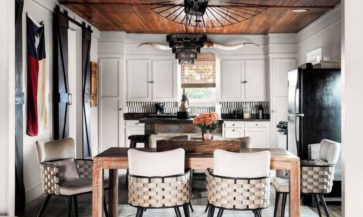 Llano House | Stay at the 1905 TX Farmhouse Cowboy Pool+Fire Pit