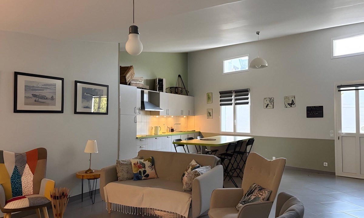 Vert House | Stay in the Countryside Between Versailles and Giverny