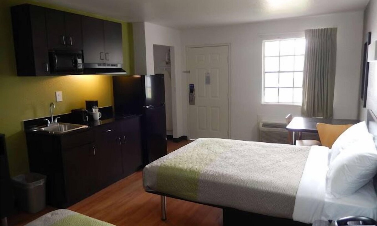 Greater Greenspoint Hotel | Stay Inn & Suites
