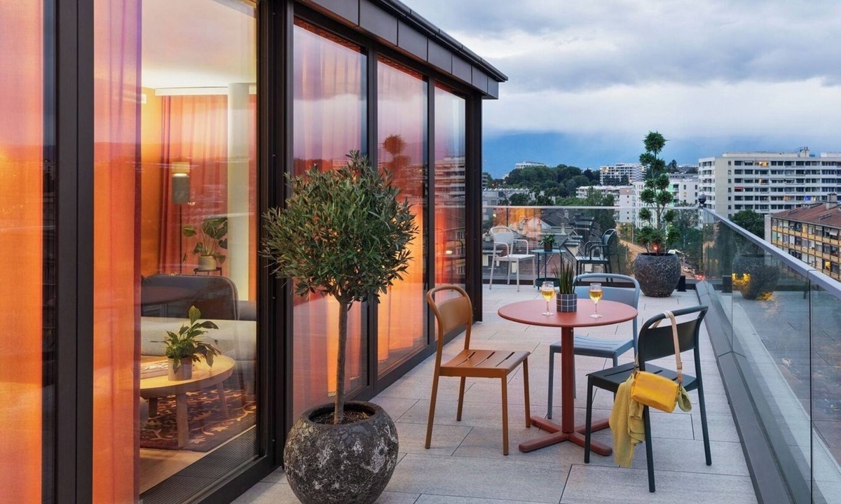 Servette Poterie Hotel | Stay KooooK Geneva City – Online Check In