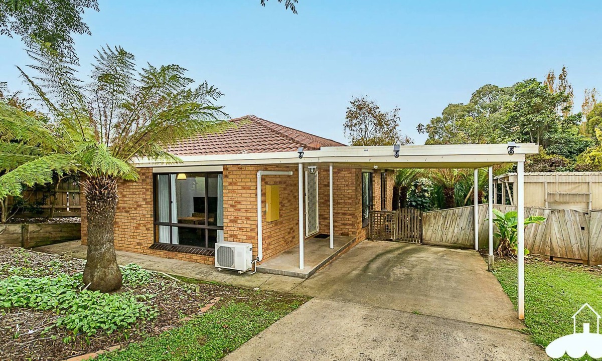 Leongatha House | Stay on Callaway, Leongatha