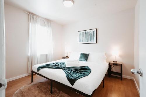 Montgomery House | Stay & Play - Central Family Friendly