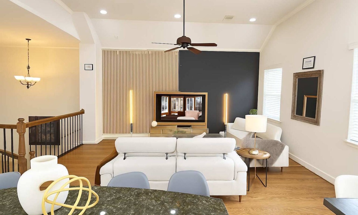 Woodlake - Briar Meadow House | Stay Stylish This Spring | 3BR Jacuzzi + Parking