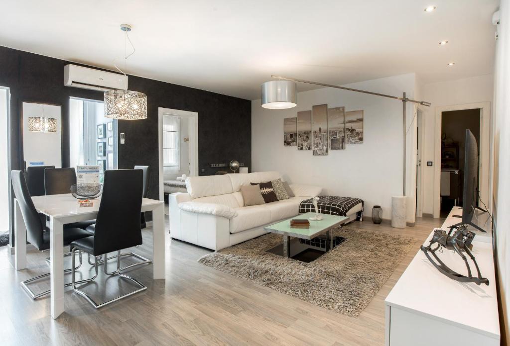 El Port Apartment | Stay Unique Apartments Aprestadora