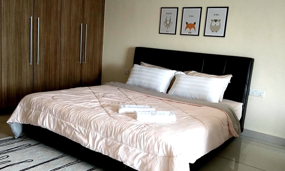 Taman Century Apartment | Stay with me, KSL d'esplanade