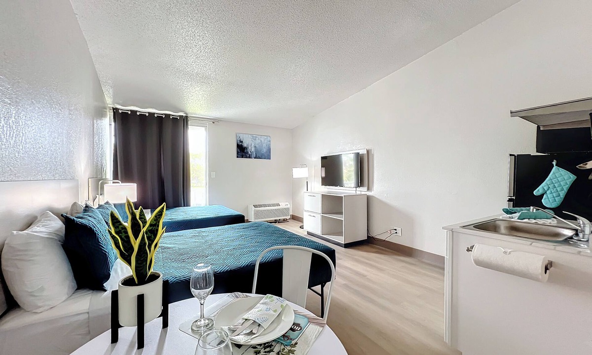 Kissimmee Hotel | Stayable Kissimmee East