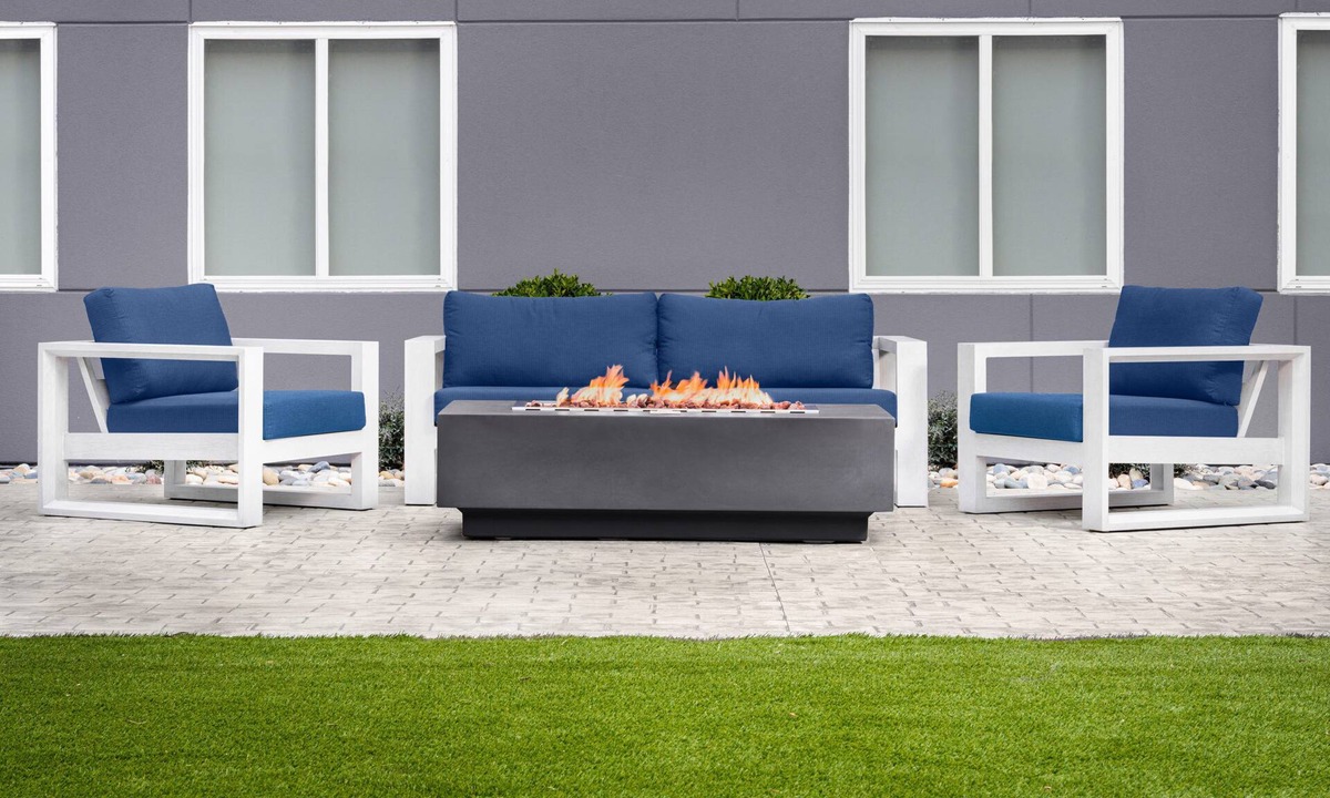 Cleveland Hotel | stayAPT Suites Cleveland