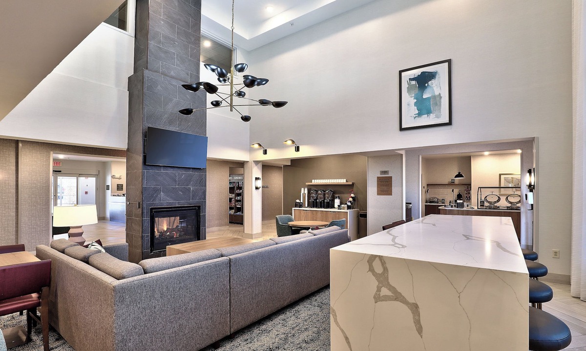 Albuquerque Hotel | Staybridge Suites Albuquerque - Airport by IHG