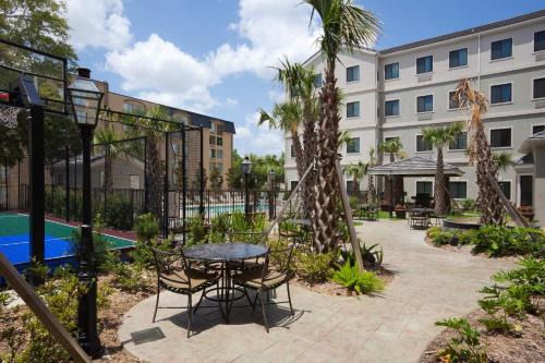 Lafayette Hotel | Staybridge Suites Lafayette-Airport by IHG