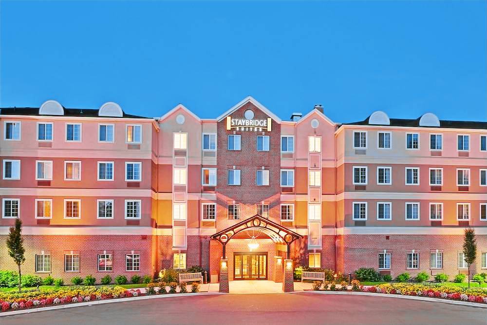 Rochester Hotel | Staybridge Suites Rochester University, an IHG Hotel