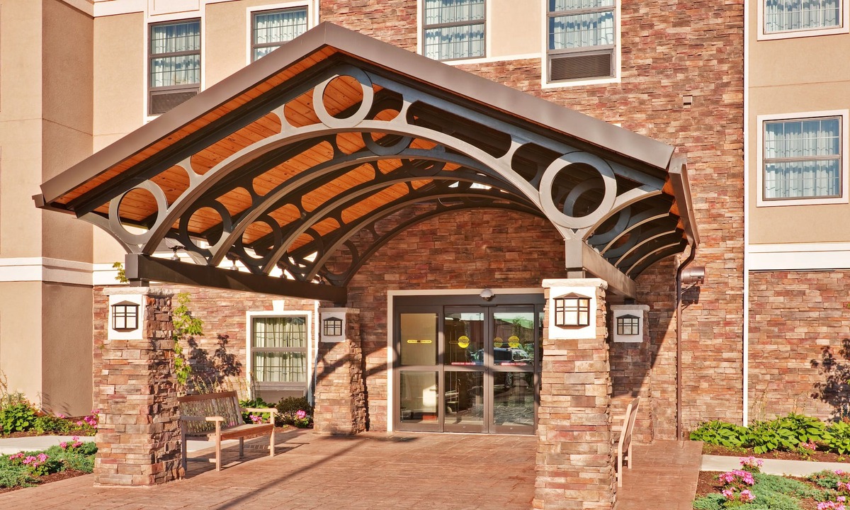 West Seneca Hotel | Staybridge Suites West Seneca by IHG