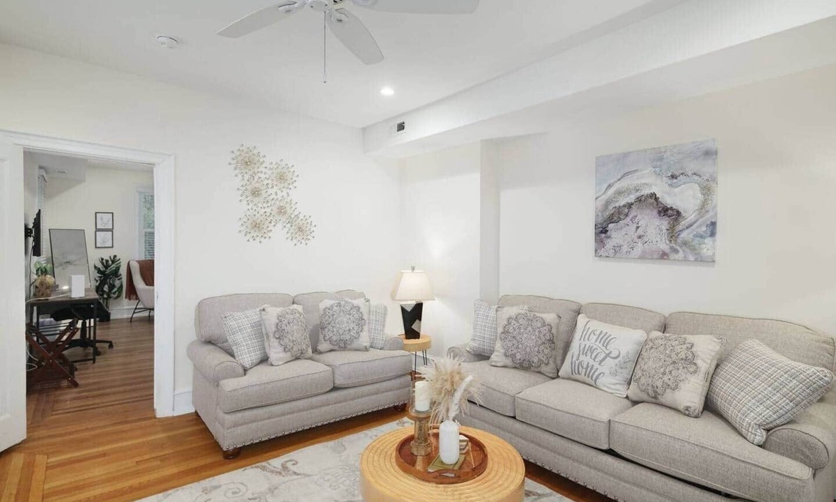 Foxcroft Square Apartment | Staycation in Oversized 1 Bdrm~Jenkintown, PA