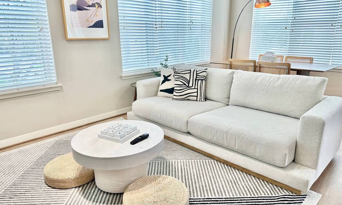 Texas Medical Center Apartment | StayCozy MidCentury 2KingBed by MDA TMC Free P