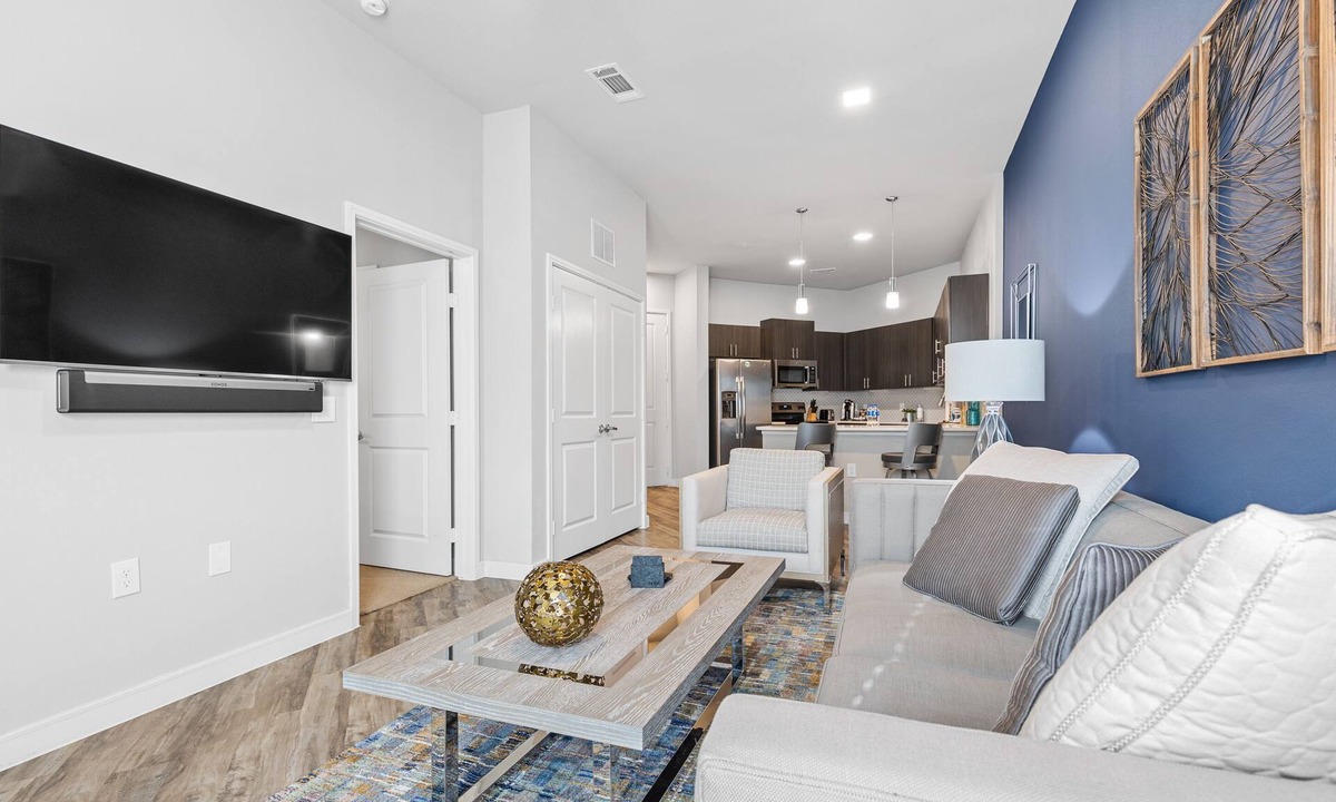 Richardson Apartment | StayOvr at Galatyn Park - Richardson