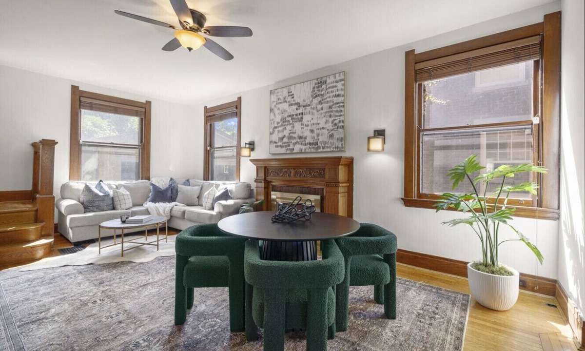East Walnut HIlls House | StaySalutaris | Cincinnati